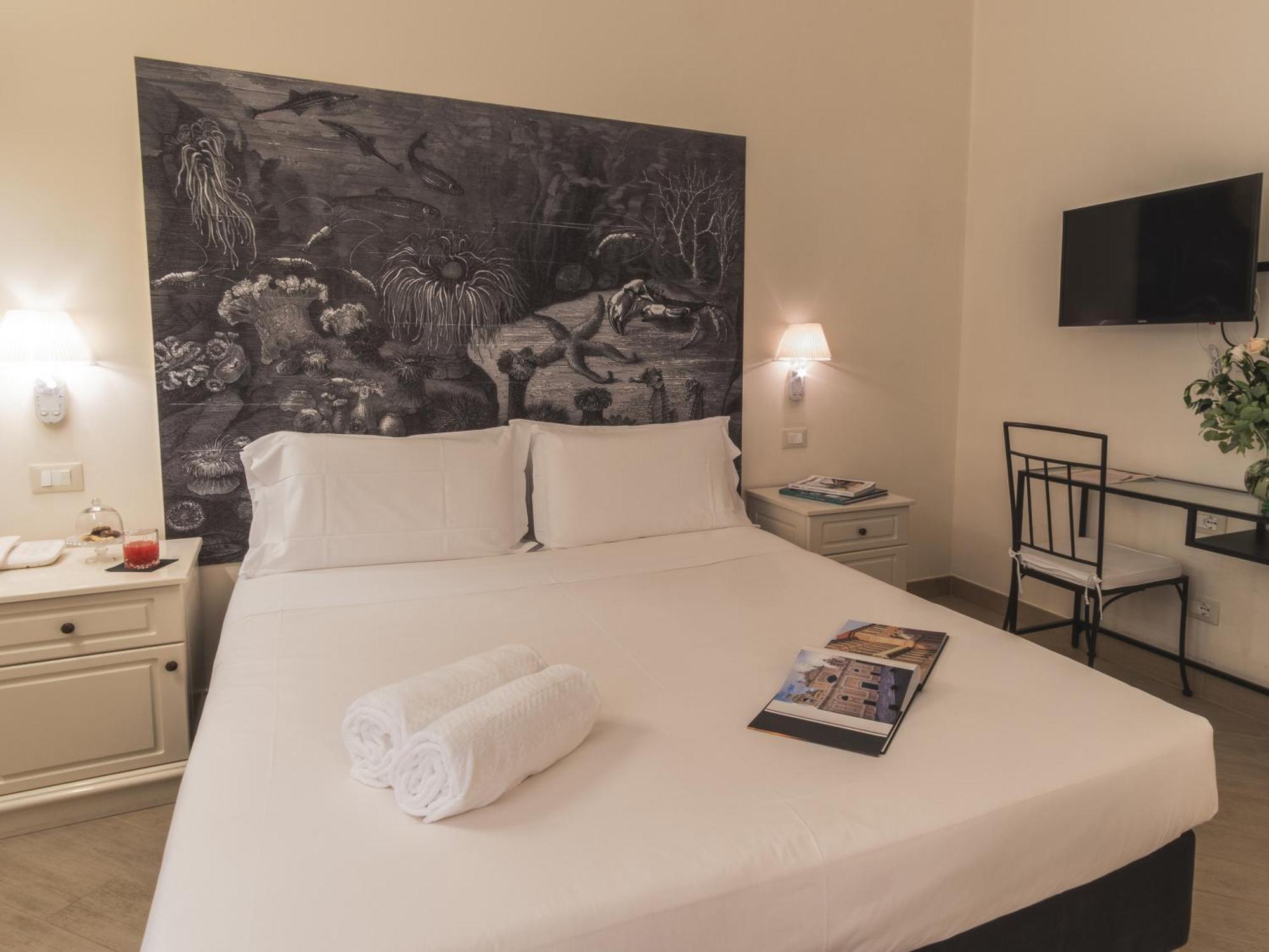 Hotel San Pietro Palace Finale Ligure Exterior foto