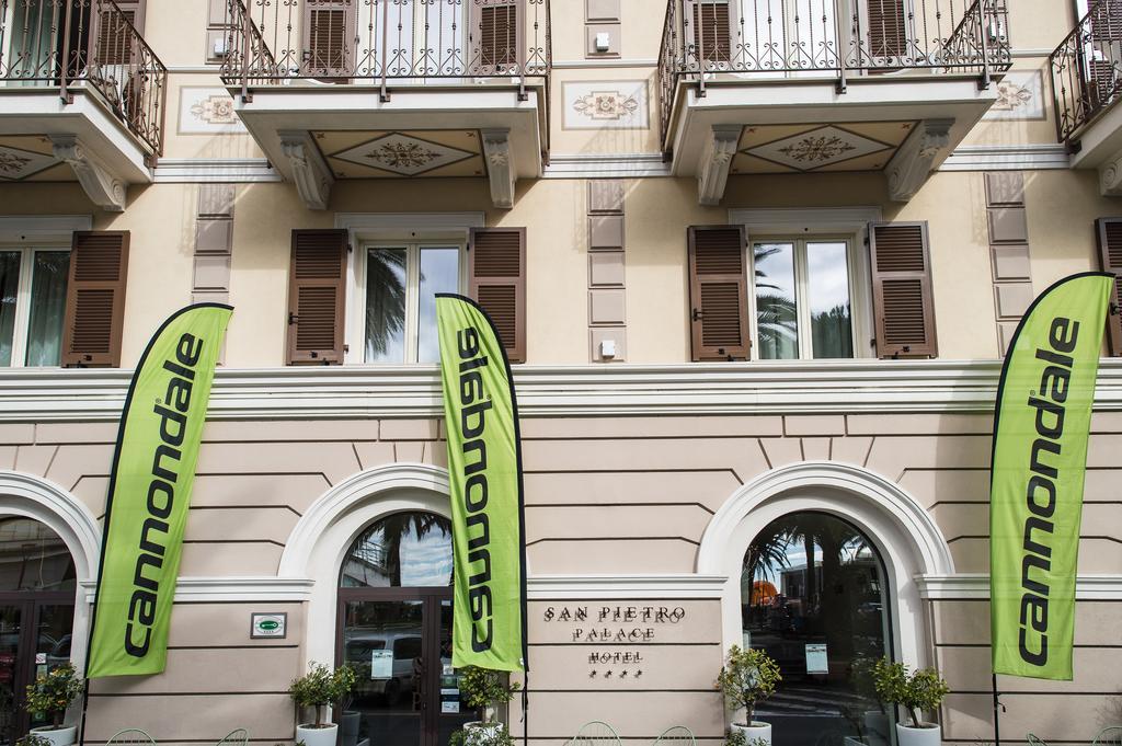 Hotel San Pietro Palace Finale Ligure Exterior foto